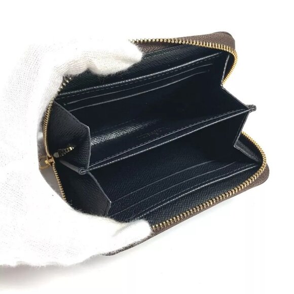 LOUIS VUITTON Monogram Giant zip-around coin purse Wallet - Picture 9 of 16